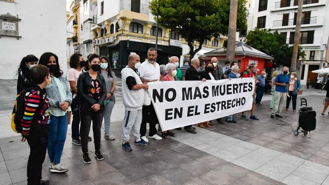 La concentración, en la Plaza Alta de Algeciras.
