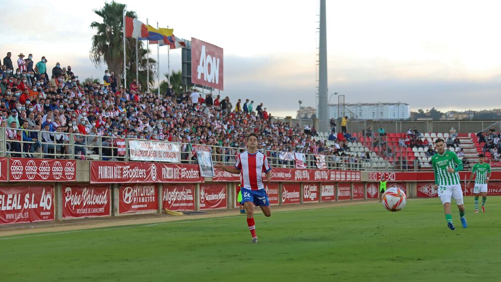Las mejores fotos del Algeciras - Betis Deportivo