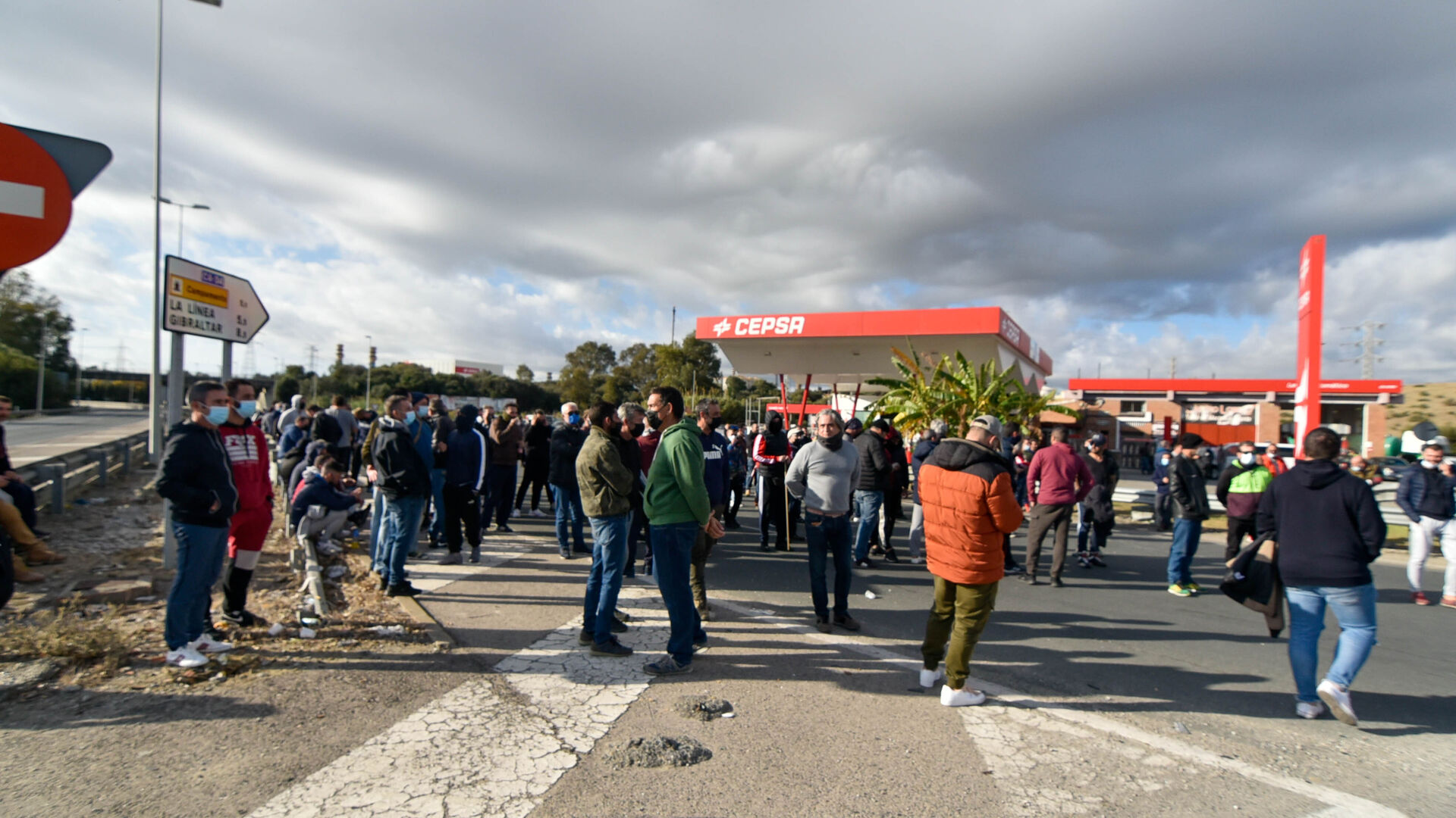 Primera jornada de huelga del sector del metal en el Campo de Gibraltar