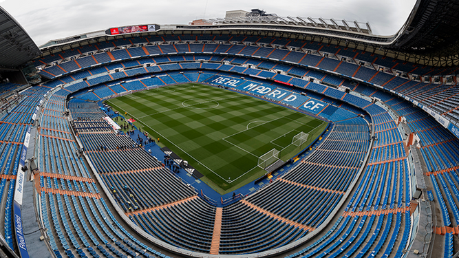 Gran angular del magno escenario que acogerá un Real Madrid-Sevilla con el liderato en juego.