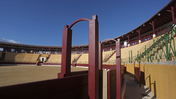 La plaza de toros de La Línea, tras su reforma.