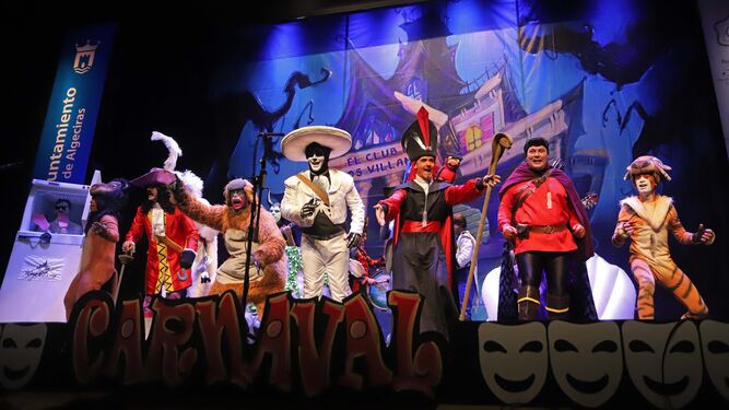 Una agrupación canta en el Teatro Florida en la edición de 2020, la última celebrada.