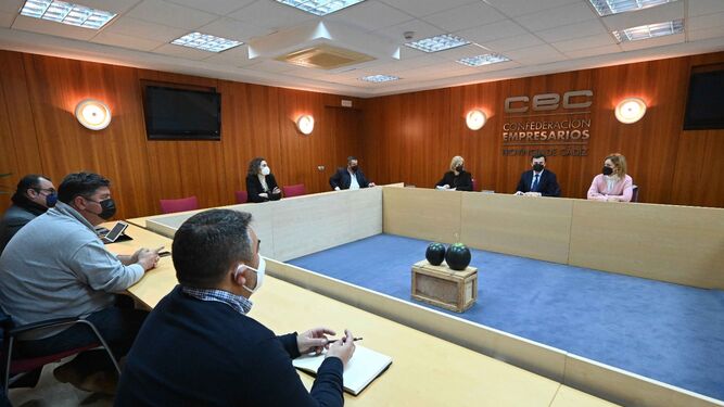 Reunión del PP de Cádiz con Femca y el Consejo Aeronáutico.