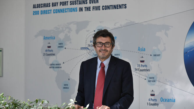 Álvaro Rodríguez Dapena, presidente de Puertos del Estado, en la sede de la APBA.