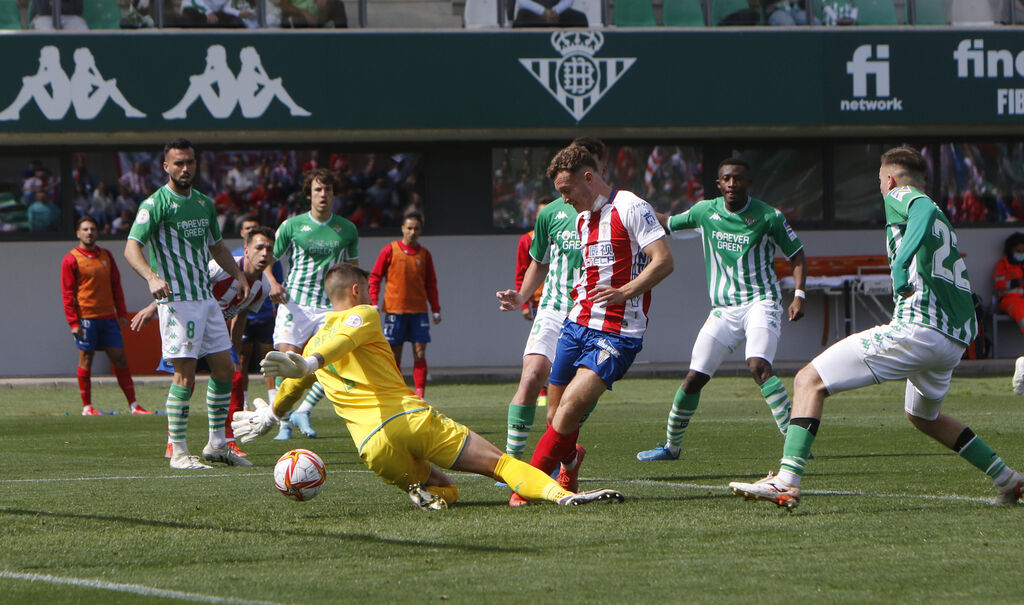 Las mejores fotos del Betis Deportivo - Algeciras CF