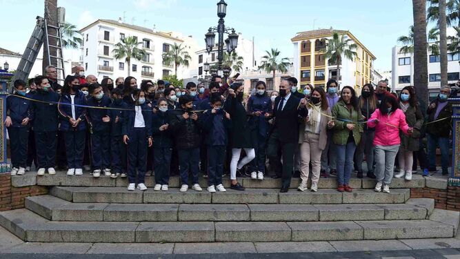Comienzo de la campaña 'De Algeciras a Estambul' en la Plaza Alta.