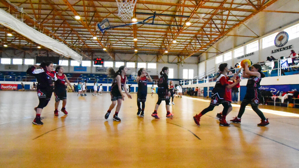 Las fotos del torneo Jes&uacute;s Vidal de baloncesto en La L&iacute;nea
