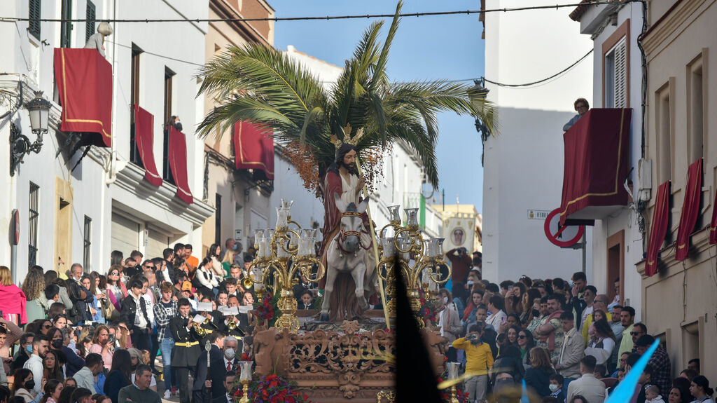 Fotos del Domingo de Ramos en Los Barrios: La Borriquita