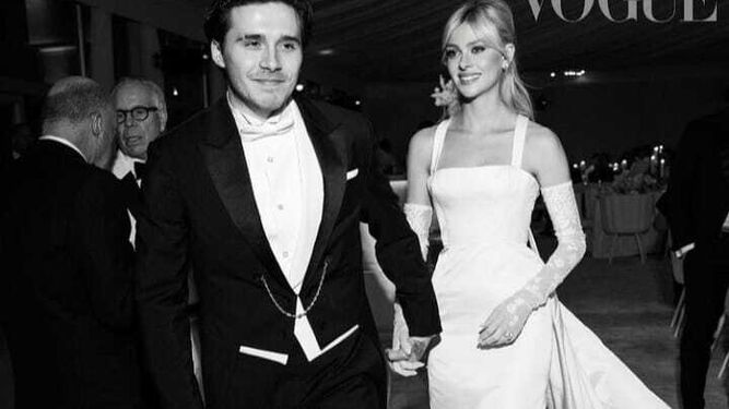 Brooklyn Beckham y Nicola Peltz, en su boda.