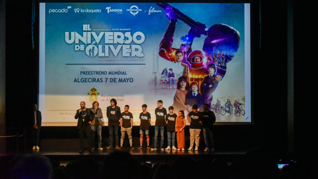 Las fotos del preestreno del 'El universo de Oliver' en el teatro Florida