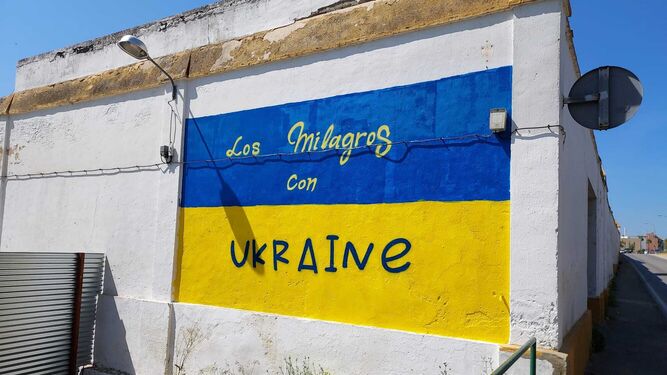 La barriada de Los Milagros expresó su solidaridad con Ucrania.