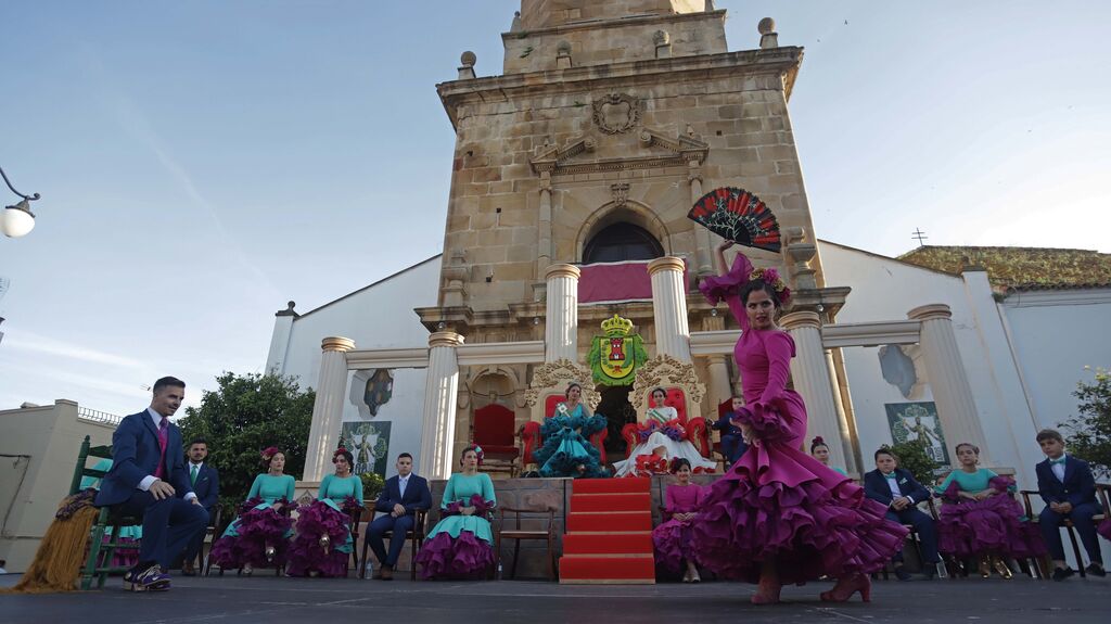 Fotos de la coronaci&oacute;n de la Feria de Los Barrios