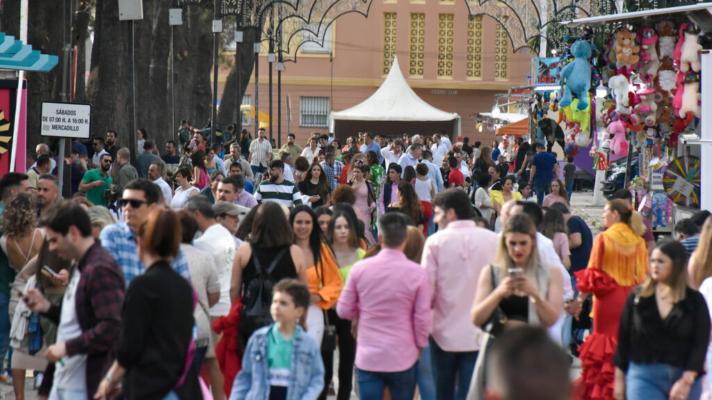 Fotos del jueves en la Feria de Los Barrios