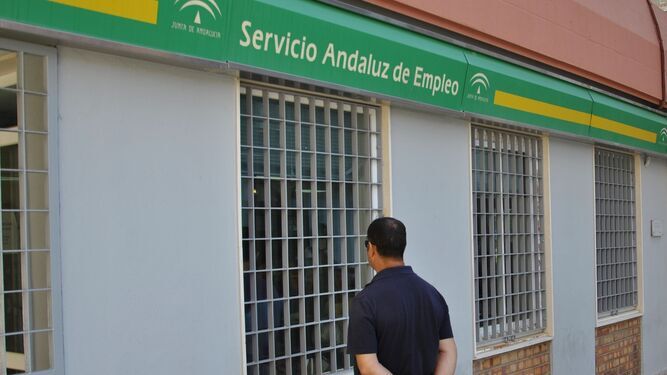 Algeciras ocupa el puesto noveno entre las ciudades con más desempleo de España