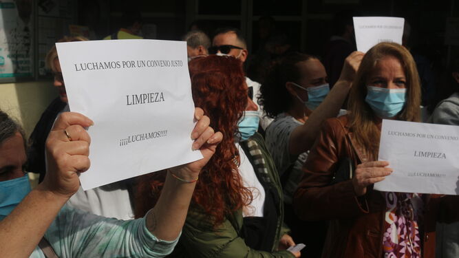 Una de las protestas del servicio de limpieza del hospital de Puerto Real