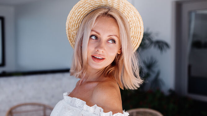 Consejos para cuidar el pelo teñido o decolorado durante el verano y lucir un cabello sin daños