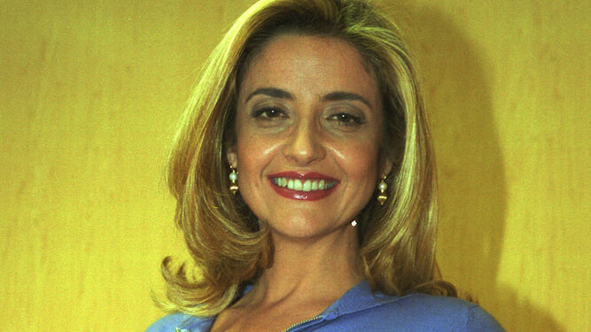 Inmaculada Casal en 1999, en 'Contraportada', en el año en que comenzó su relación con María del Monte