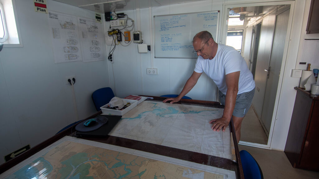 Las fotos de los trabajos de investigaci&oacute;n en el buque oceanografico UCADIZ