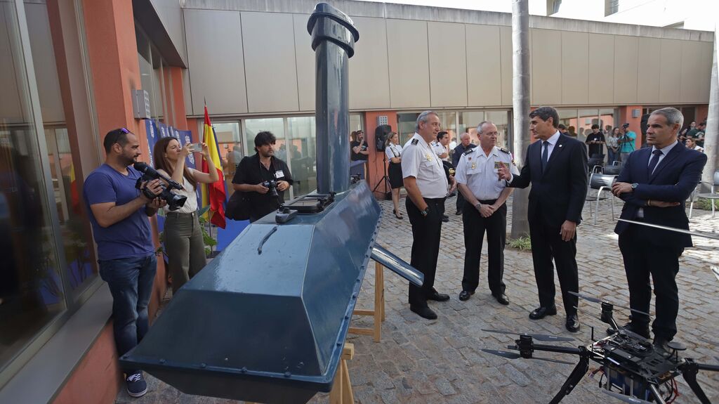 Fotos de los 'narcodrones' incautados por la Polic&iacute;a Nacional en Algeciras