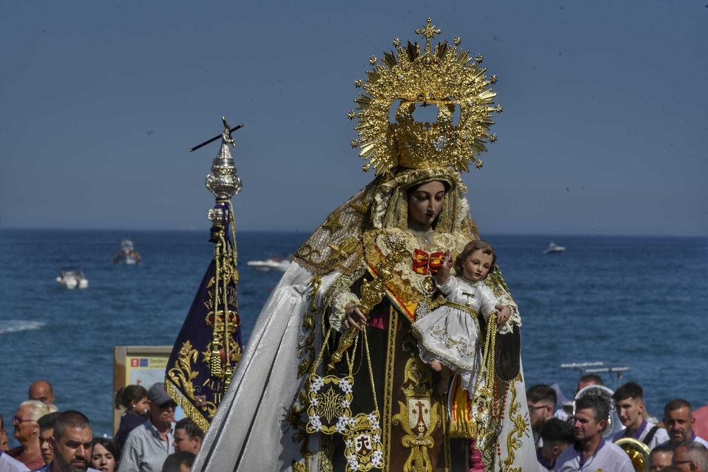 Las fotos de la procesi&oacute;n de la Virgen del Carmen en La L&iacute;nea