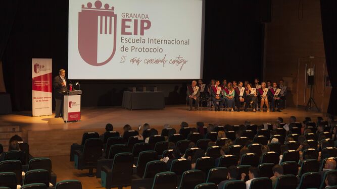 Ceremonia de titulación de la última generación egresada de la EIP de Granada