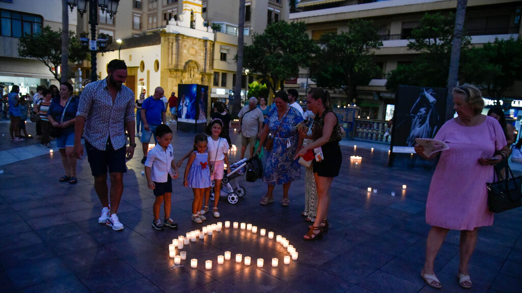Fotos de la Noche de las Velas en Algeciras