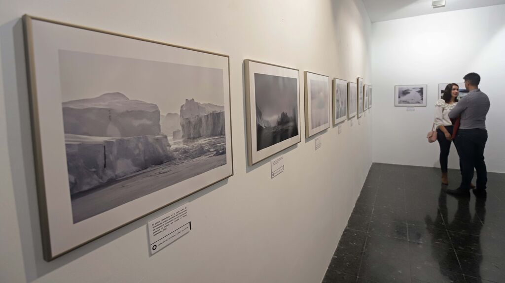 Fotos de las exposiciones de la Galer&iacute;a Manolo Ales en La L&iacute;nea