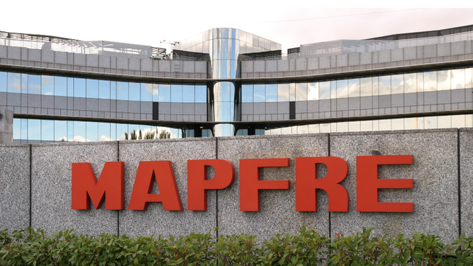 Logo de Mapfre en una de sus sedes.