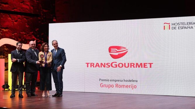 El Grupo Romerijo ha recogido en Madrid el premio 'Empresa Hostelera'.