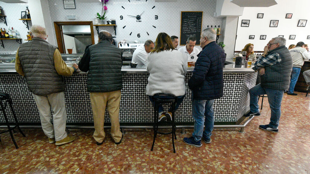 Las fotos del primer d&iacute;a de apertura del bar TDir&eacute; en Algeciras