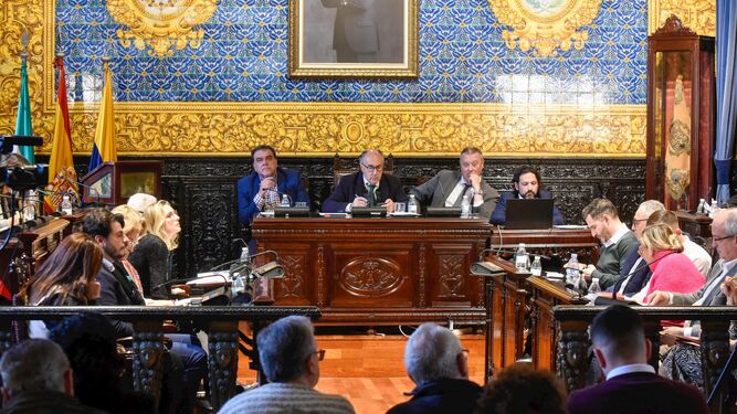 Un instante del Pleno ordinario de Algeciras, este lunes.