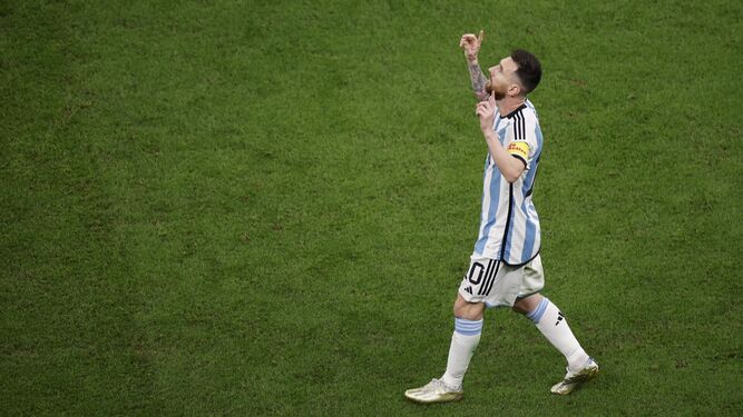 Messi celebra uno de sus goles contra Croacia.