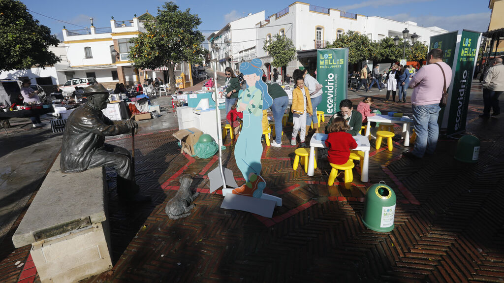 Las fotos del Mercado Solidario Navide&ntilde;o celebrado en Los Barrios