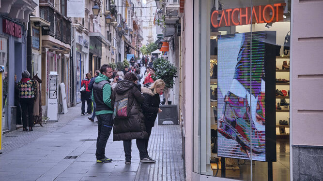 Un comercio en la calle San Francisco de Cádiz