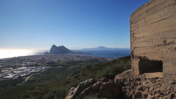 La Línea, Gibraltar y África, desde Sierra Carbonera.