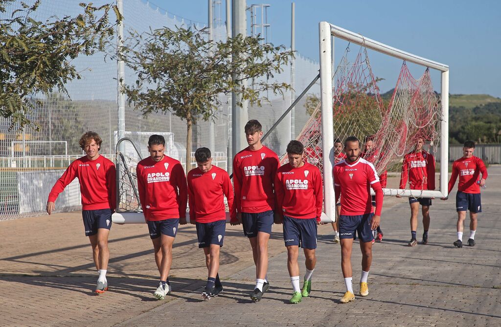 Fotos del entrenamiento del Algeciras CF previo al partido contra el Talavera