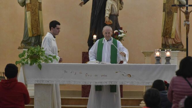 Antonio Rodríguez, este sábado en la misa Salesiana en La Línea.