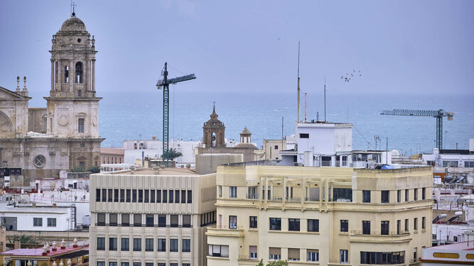 El casco antiguo de Cádiz, donde abundan los hogares unipersonales.