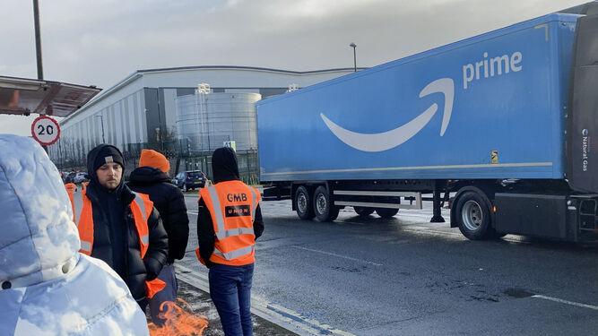 Protestas de los trabajadores de Amazon en Coventry (Reino Unido)