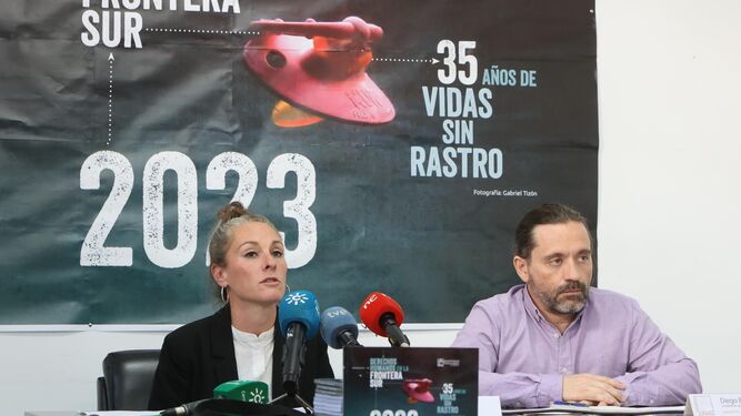 Ana Rosado y Diego Boza durante la presentación del informe.