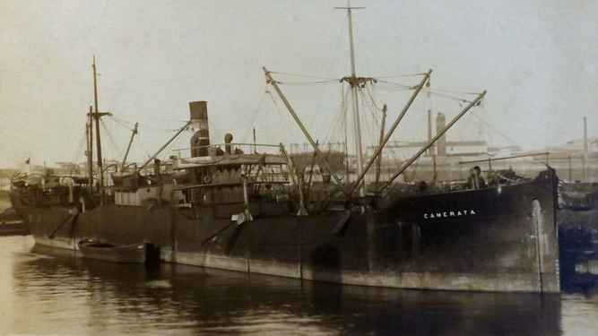 El 'S.S. Camerata', el carguero británico atacado por Tadini y Mattera.