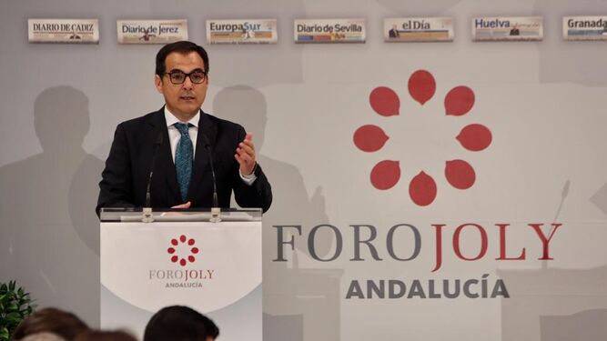 José Antonio Nieto durante su intervención en el Foro Joly Andalucía.