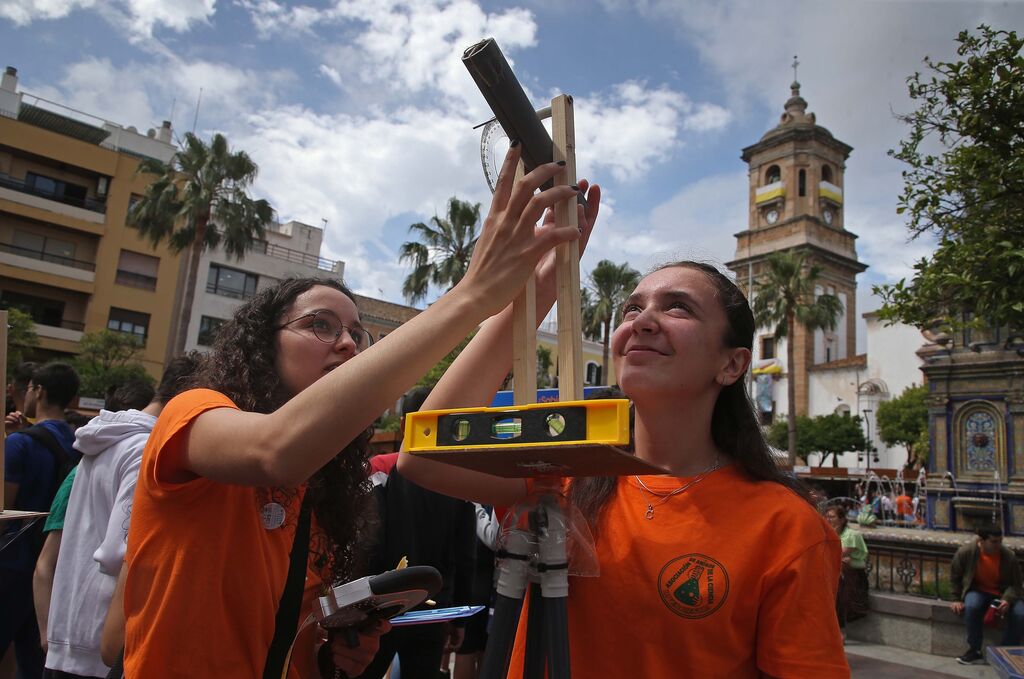 Fotos de la primera jornada de Diverciencia 2023 en Algeciras
