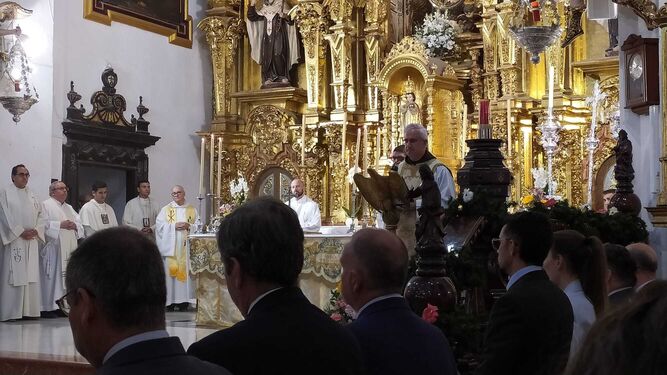 Eucaristía de apertura del 325 aniversario fundacional de la hermandad del Carmen.