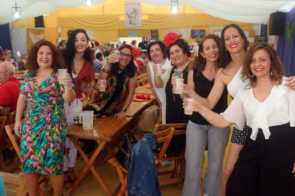 B&uacute;scate en las im&aacute;genes del viernes de Feria de Puerto Real