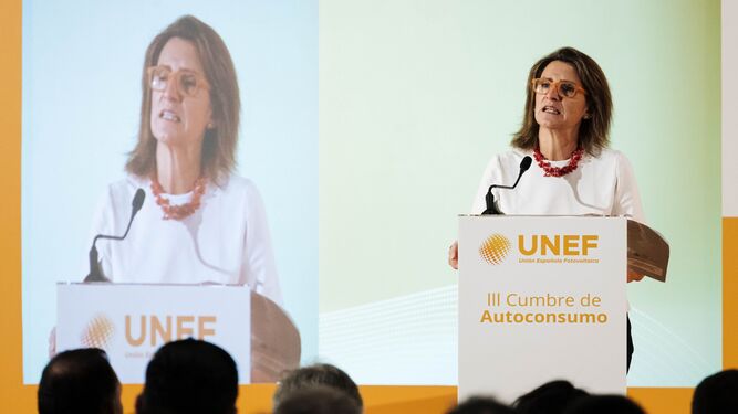 La vicepresidenta Teresa Ribera, en la III Cumbre de Autoconsumo.