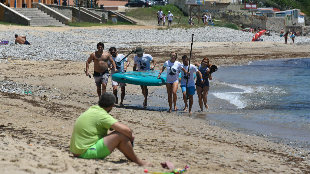 VII Outlet Surfero Solidario en la playa de Getares