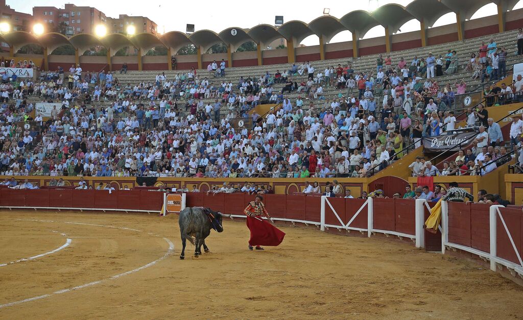 Fotos de la corrida del s&aacute;bado de la Feria Taurina de Algeciras 2023: Antonio Ferrera, Manuel Escribano y Miguel &Aacute;ngel Pacheco