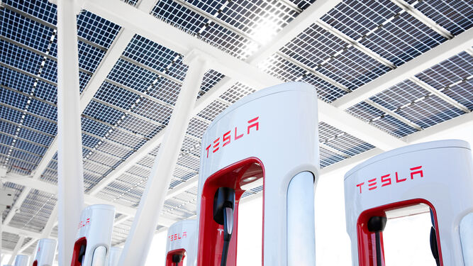 Tesla ya ha convertido su conector en el estándar norteamericano