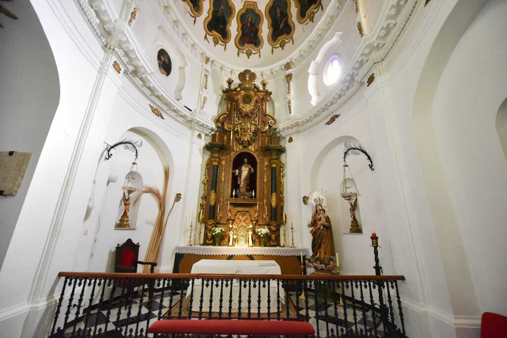 La Iglesia de San Isidro Labrador de Los Barrios, en im&aacute;genes